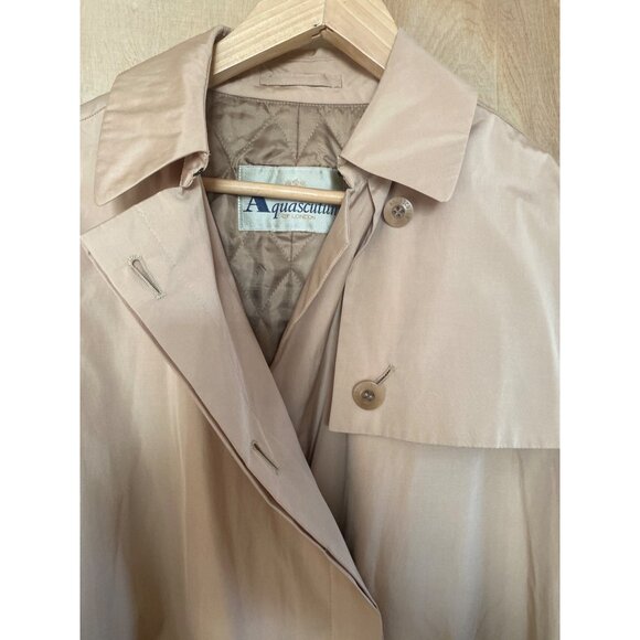 Vintage Aquascutum Trench Coat Tan Silk Blend Made in Japan Size 11 - Picture 13 of 13